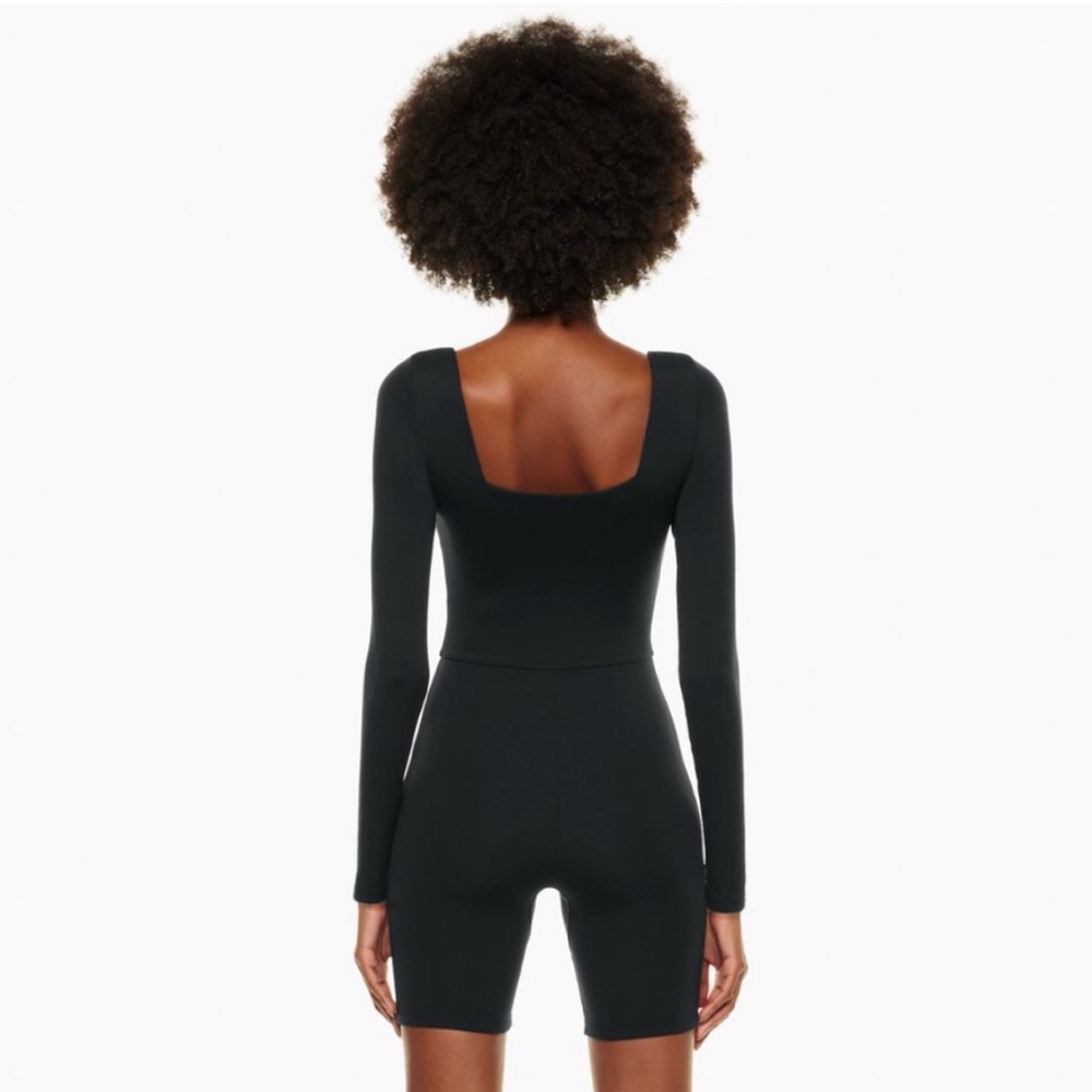 Babton contour romper - Picture 5 of 6